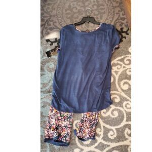 Cuddl Duds Womens Henley Cropped Pants P Navy Floral L
